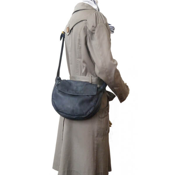 LOEWE ロエベナッパ 三日月ショルダー (濃紺)