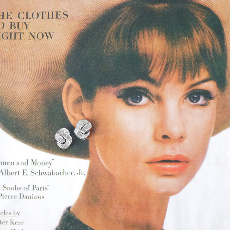 C.Dior ラインストーンイヤリング(シルバー)