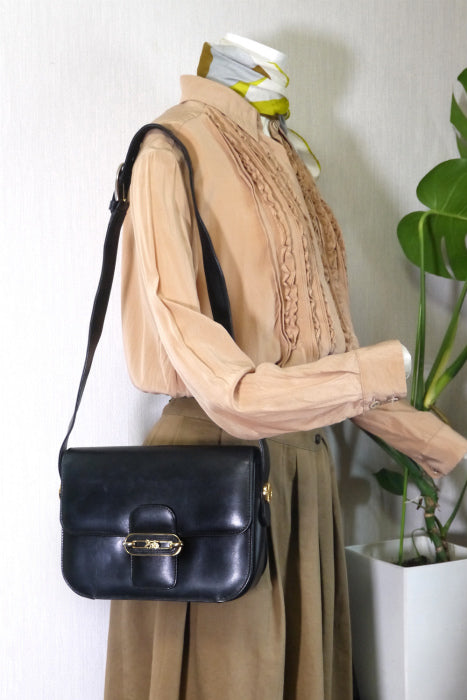 Old Celine 馬車金具ショルダー(黒総皮)