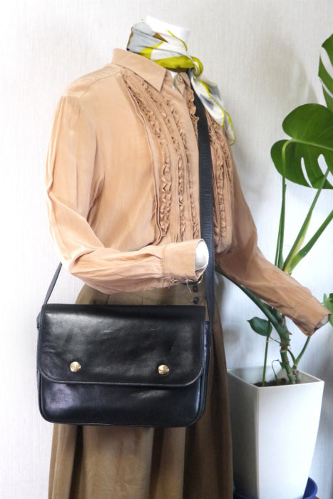Old Celine 斜めがけショルダー(黒総皮)