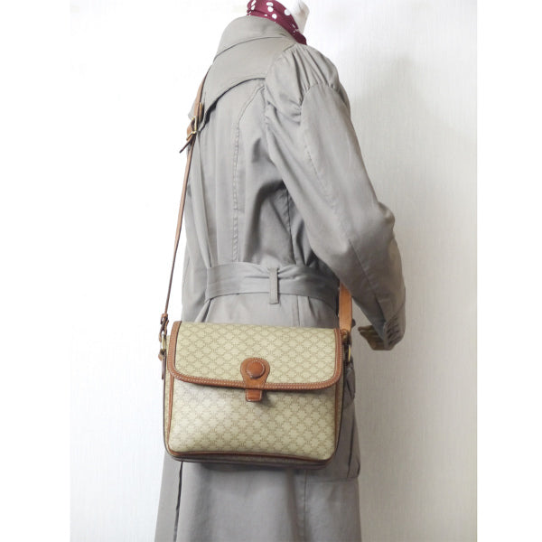 OLD CELINE マカダム柄斜めがけスクエアショルダー(ベージュ)