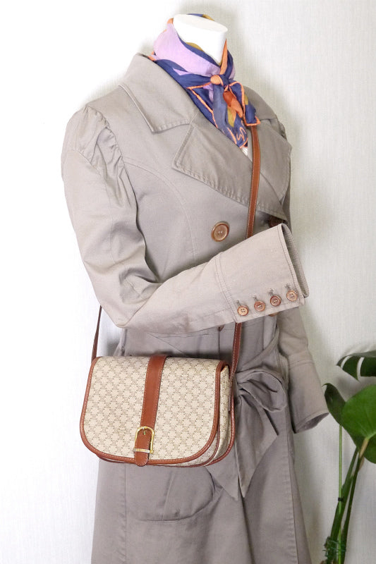 Old Celine マカダム柄斜めがけミニポシェット(ベージュ)