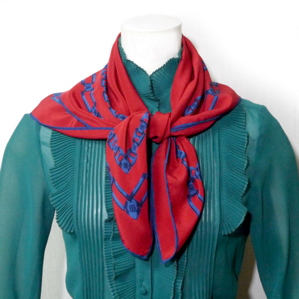 OLD CELINE チェーン柄 中判シルクスカーフ(赤系)