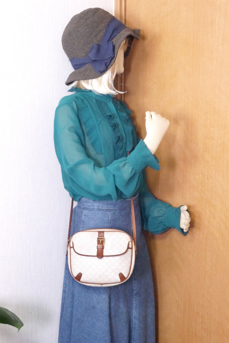 OLD CELINE マカダム柄ポシェット(白)