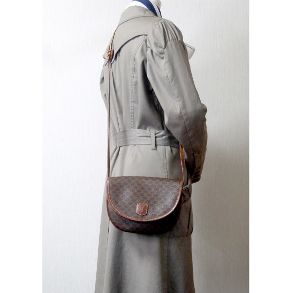 OLD CELINE マカダム柄半円ミニポシェット(茶)