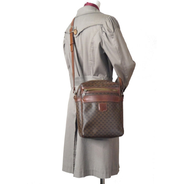 OLD CELINE マカダム柄 縦長ショルダー(茶)