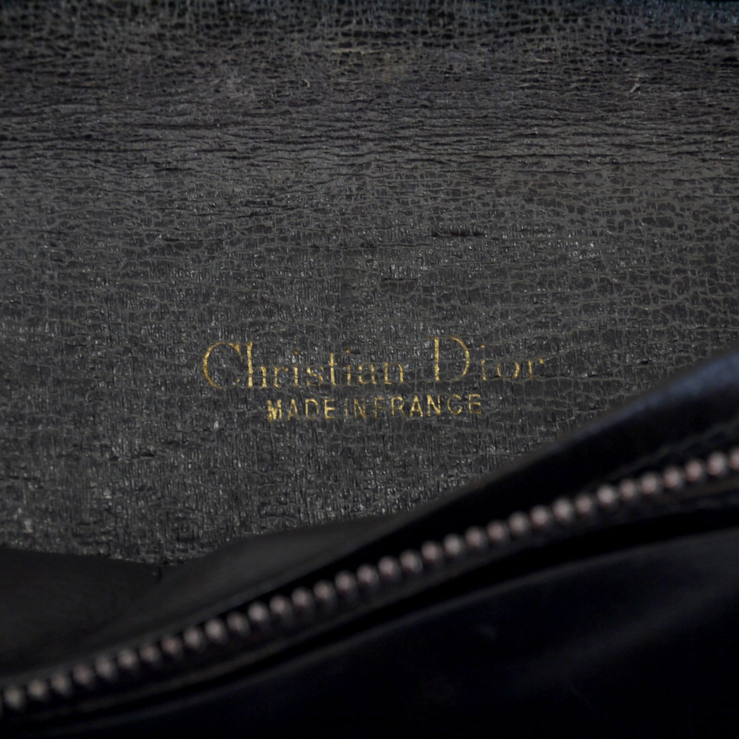 C. Dior トロッター柄長財布(茶)