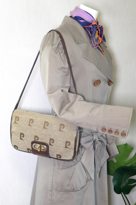 Pierre cardin レトロPロゴショルダー(茶)