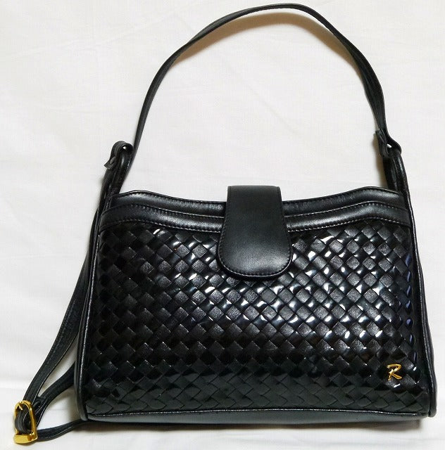 Roberta 編み込み黒皮 斜め掛けショルダー