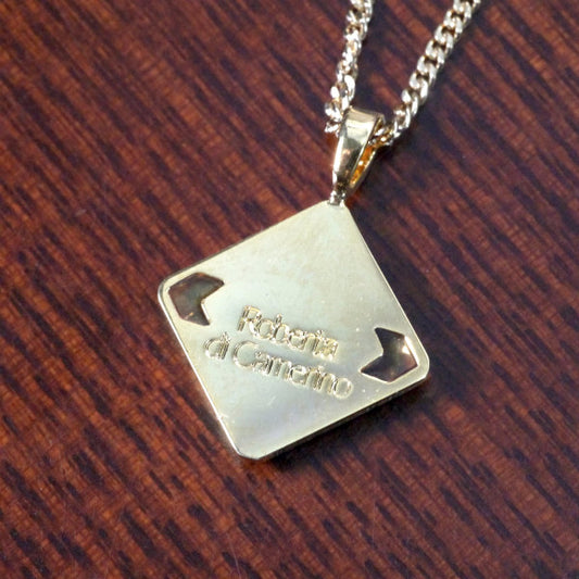 Roberta スクエアRネックレス(赤×緑×青)