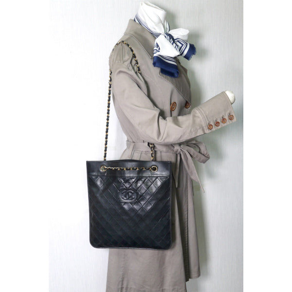 OLD CHANEL マトラッセWチェーントートバッグ(黒)