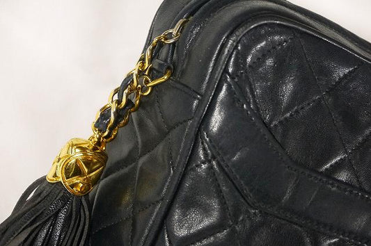 CHANEL チェーンショルダー(黒)