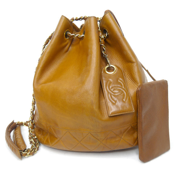 OLD CHANEL マトラッセ巾着Wチェーンショルダー(キャメル OLD CHANEL マトラッセ巾着Wチェーンショルダー(キャメル