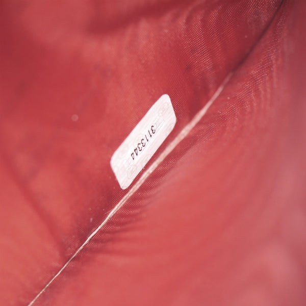 OLD CHANEL ココステッチがま口長財布(赤/ラムスキン)