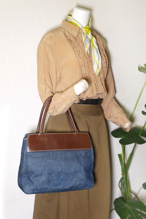 OLD CHANEL デニムバッグ