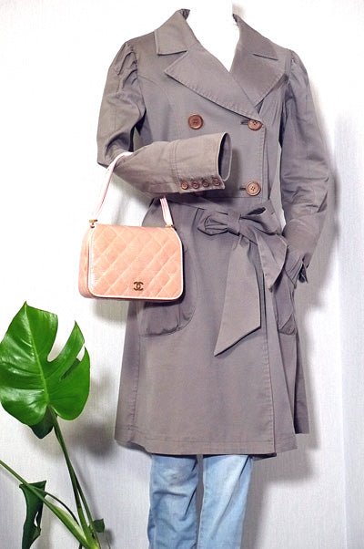 OLD CHANEL リザード皮 ピンクのバッグ