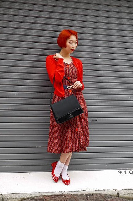 CHANEL エナメル/布ショルダー(黒)