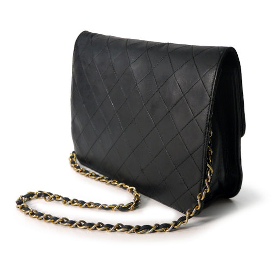 OLD CHANEL マトラッセチェーンショルダー(黒/ラムスキン)