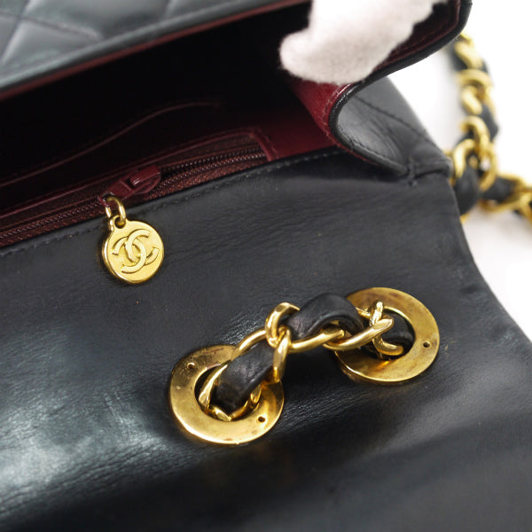 OLD CHANEL ラージ マトラッセチェーンショルダー(34サイズ/黒)