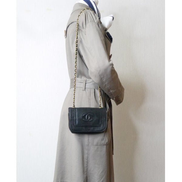 OLD CHANEL ココマークステッチ ミニチェーンバッグ(黒)
