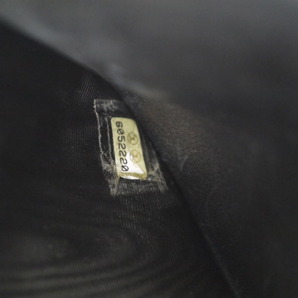 OLD CHANEL ミニココステッチWホック折財布(黒/キャビアスキン)