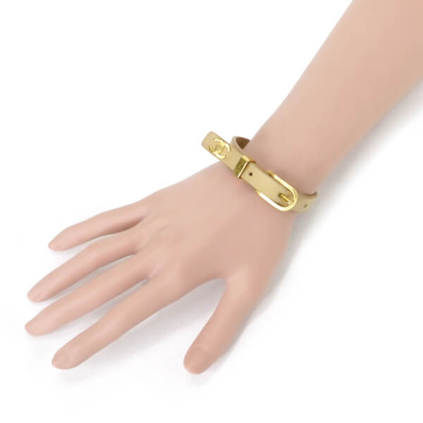 OLD CHANEL ココマークレザーブレスレット(ベージュ)
