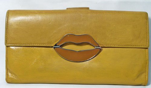 YVESSANTLAURENT リップ横長財布(黄)