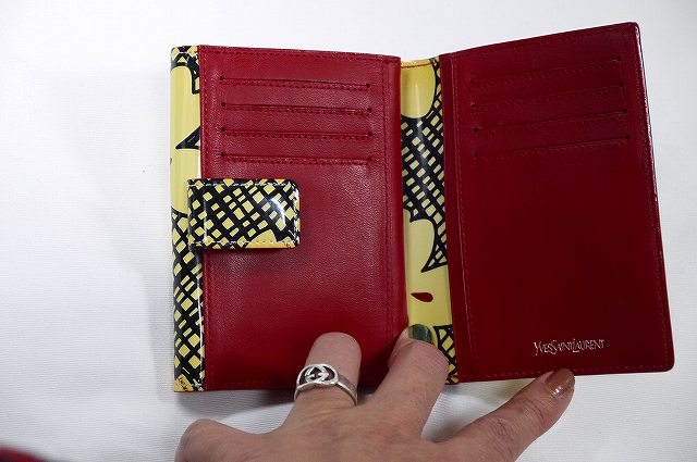 YVESSANTLAURENT 桜 財布
