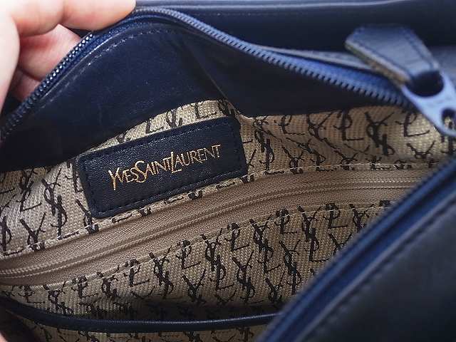 YVES SAINT LAURENT 黒ワンショルダー