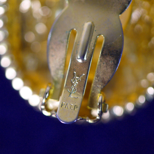 YVES SAINT LAURENT ボタン仕様イヤリング