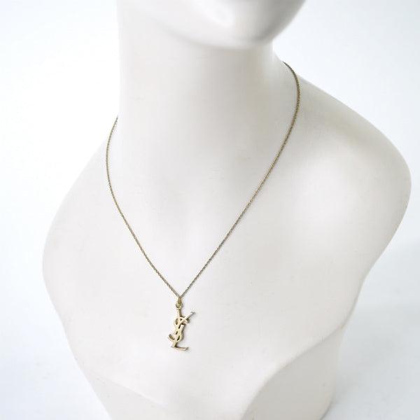 YVES SAINT LAURENT カサンドラ ロゴネックレス(ゴールド)
