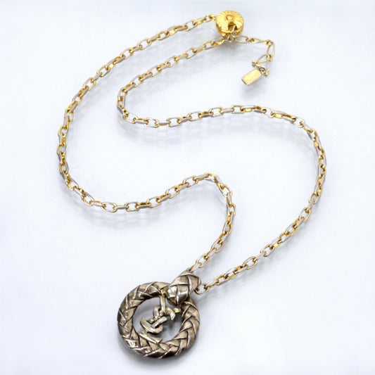 YVES SAINT LAURENT カサンドラロゴ 丸環ネックレス(シルバー)