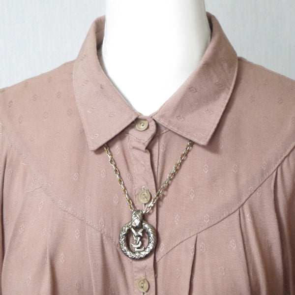 YVES SAINT LAURENT カサンドラロゴ 丸環ネックレス(シルバー)