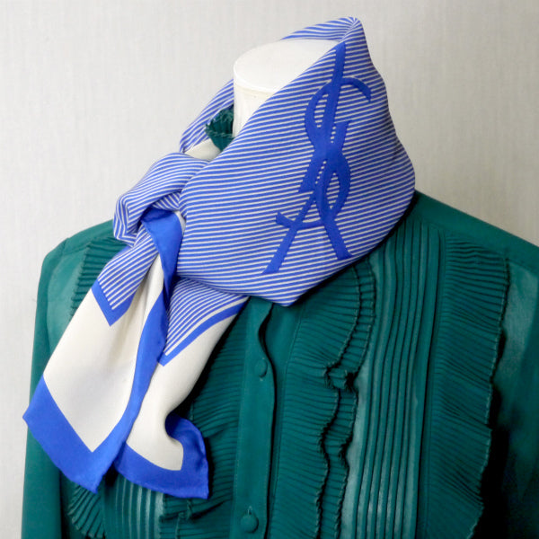YVES SAINT LAURENT ロゴストライプ シルク中判スカーフ(青系)