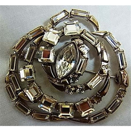 Gucci バラモチーフ ガラスブローチ