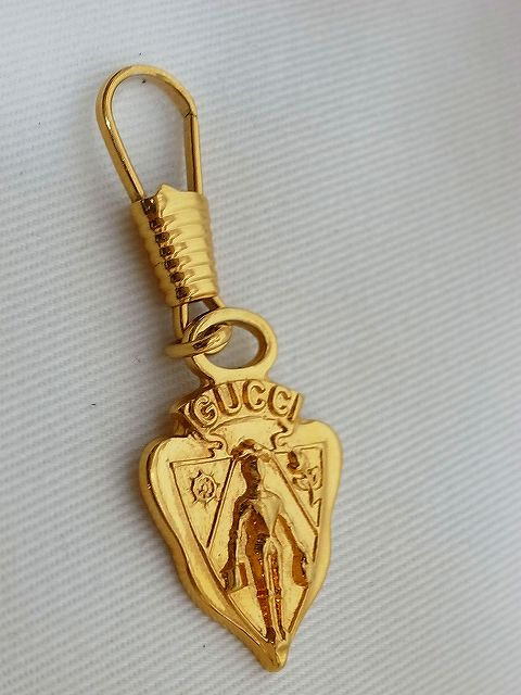 OLD Gucci ネックレス・チャーム(ゴールドクレスト)