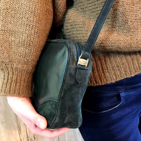 Salvatore Ferragamo Vara異素材MIXショルダー(緑)