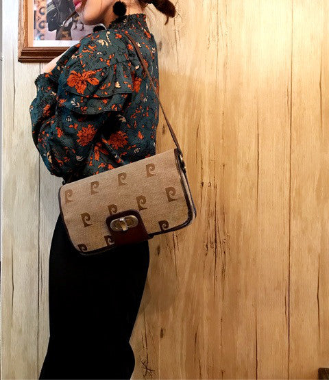 Pierre cardin レトロPロゴショルダー(茶)