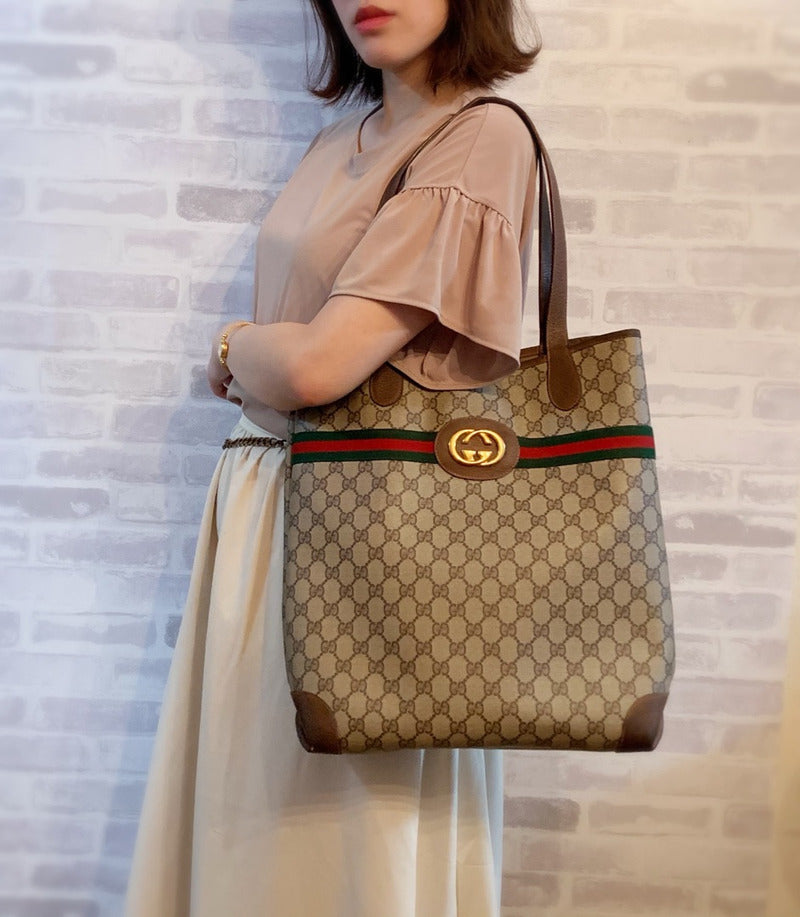 OLD Gucci エンブレムGGシェリートートバッグ(茶)