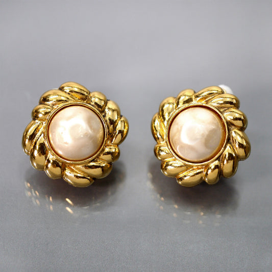 OLD CHANEL フェイクパール ゴールドイヤリング(箱付き)