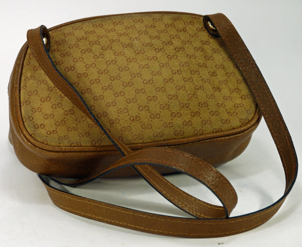 OLD Gucci マイクロGGスエード ミニポシェット（茶）