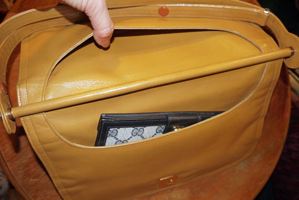 Pierre Cardin　２Wayショルダー（黄色）