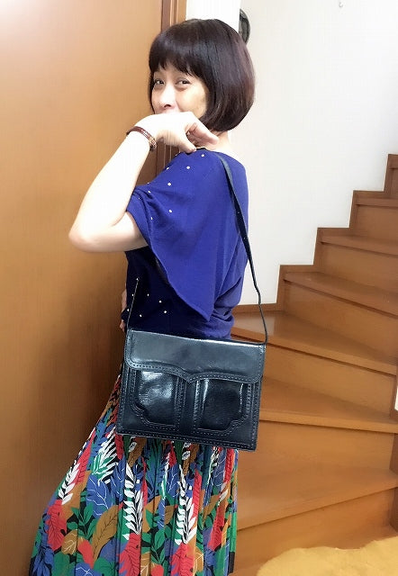 YVES SAINT LAURENT 3Way型押しショルダー(黒）