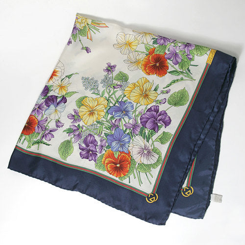 OLD Gucci シルクスカーフ（青FLORA ）