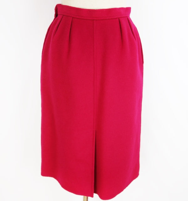 YVES SAINT LAURENT スカートスーツ（ローズピンク）