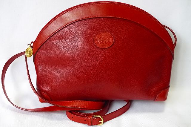 OLD Gucci　半丸ポシェット（総皮・赤）