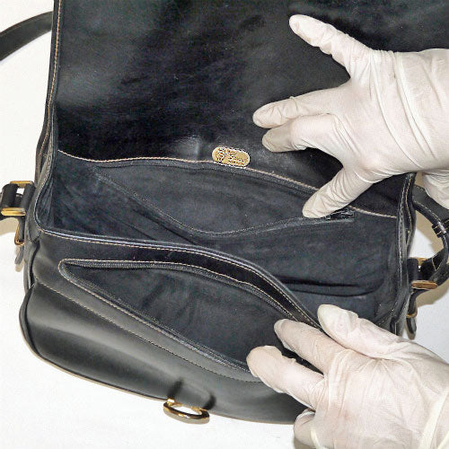 OLD Gucci 斜めがけ（総皮・ステッチ柄・黒）