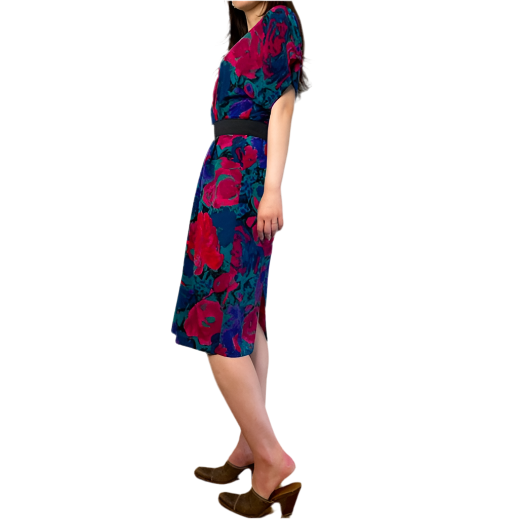 Rococo's SELECT　花柄vintageVネックフレアスリーブワンピース