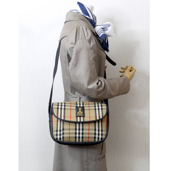 Classical Burberrys　レア！ノバチェック柄ショルダーバッグ（ベージュ）