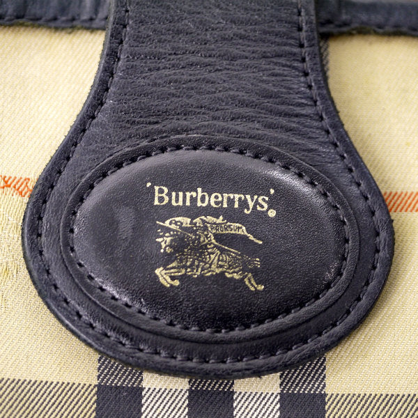 Classical Burberrys　ノバチェック柄 定番ショルダーバッグ（ベージュ×黒）